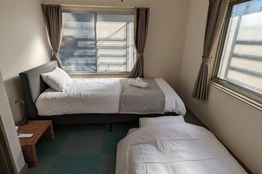 Roomy 4Br Home Sleeps 9／Shinosaka／Large Groups Exterior photo